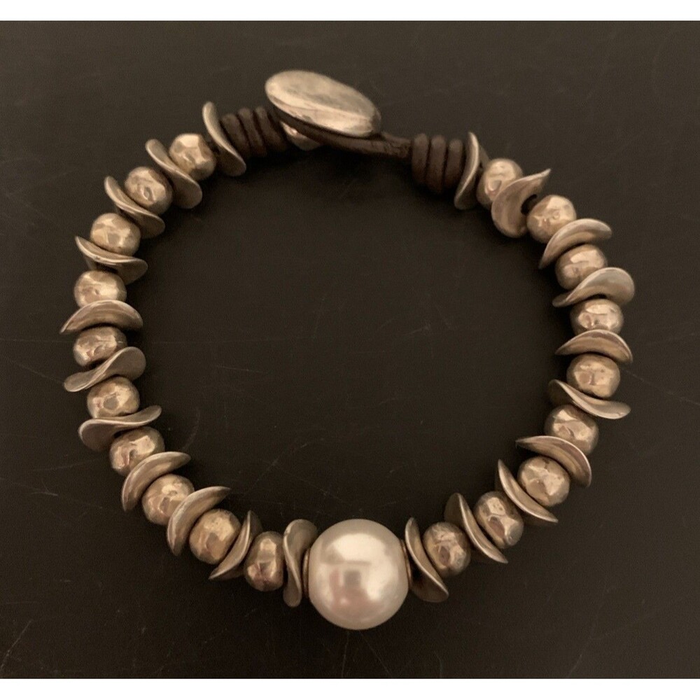UNO DE 50 Bracelet “THE DESERT PEARL" Leather